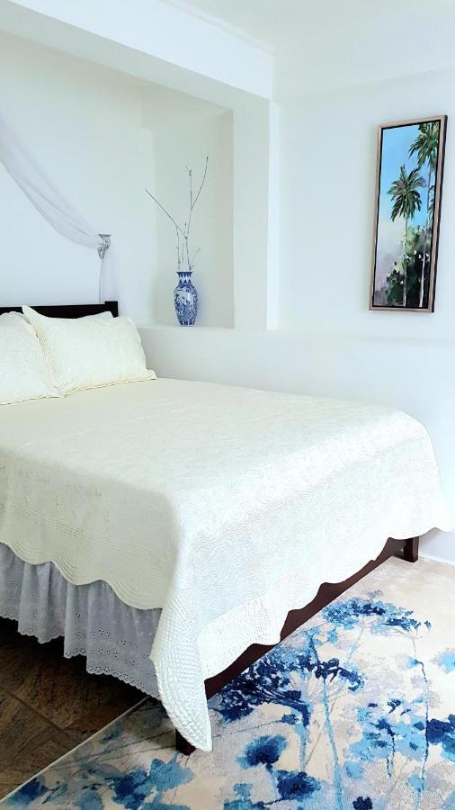 The Suite Spot Apartment - Private Paradise Stay Суфриер Экстерьер фото